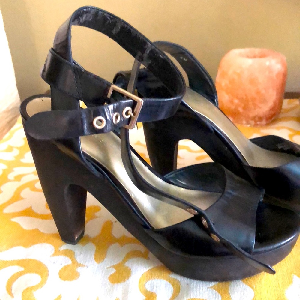 Nine West leather platforms. Never used 4” heel